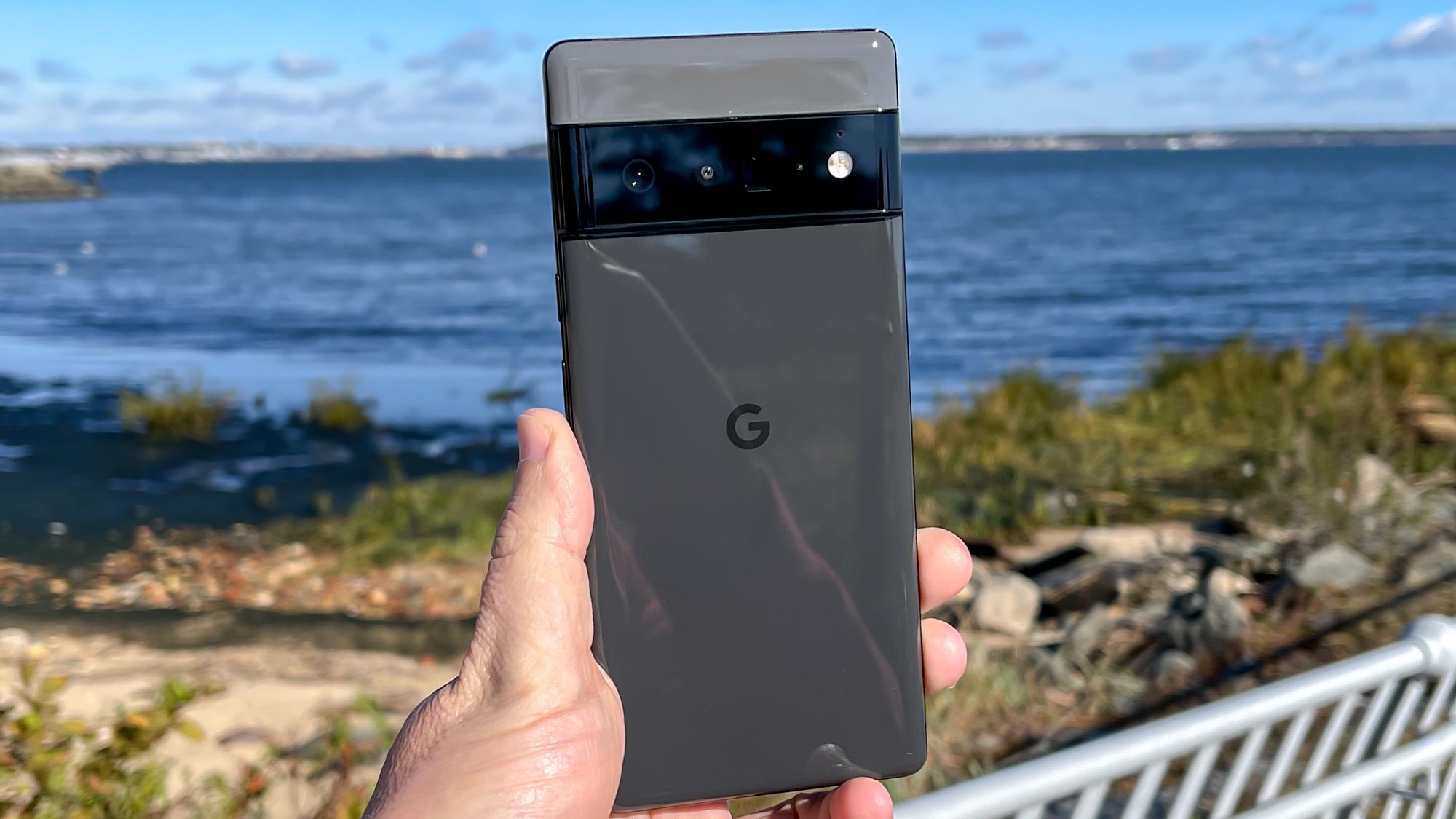 seperti apa sih hp buatan google ? coba intip Google Pixel 6 pro ini 