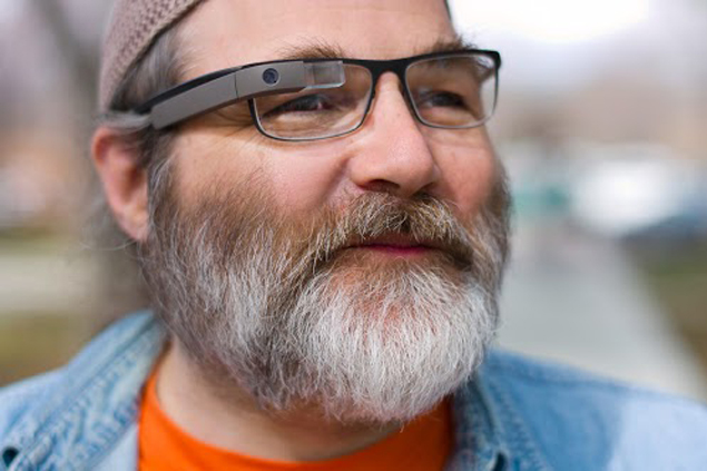 Hari Pertama Brandon Allgood memakai Google Glass. Yuk Cekidot!!