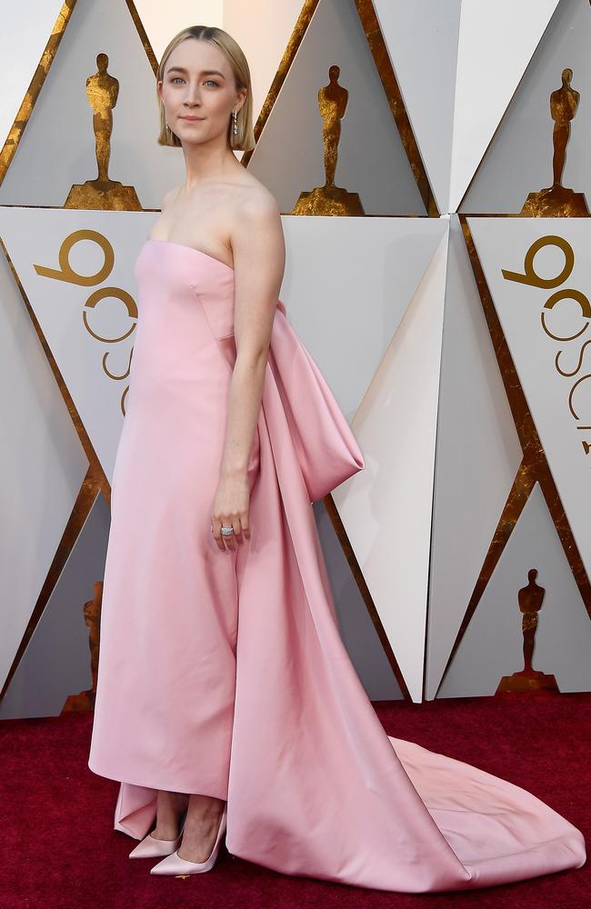 Gaun Cantik Red Carpet Oscar 2018, Mana Favoritmu?