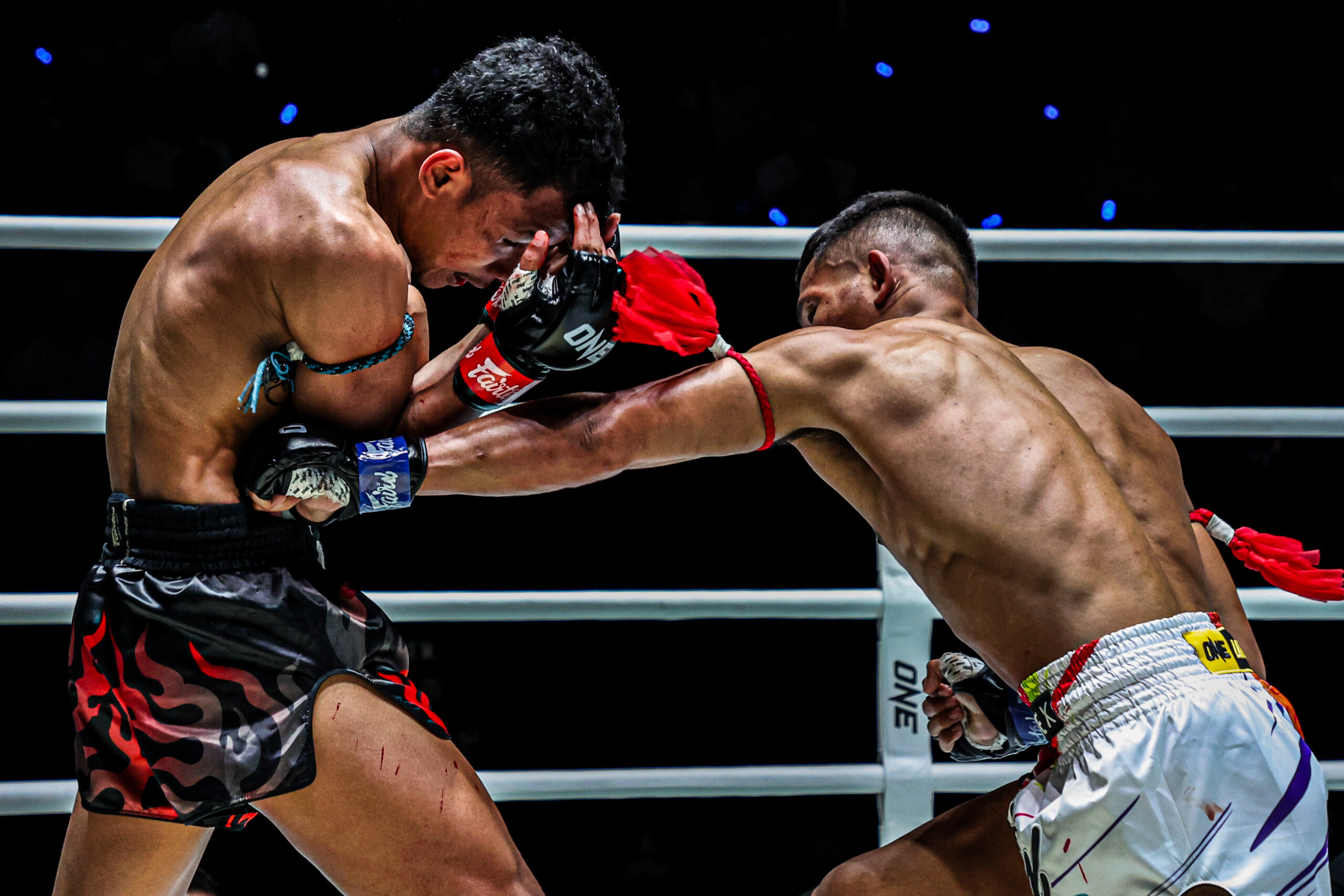 Termasuk Debut Delfan Dwi Satrio, ONE Friday Fights 149 Tampilkan 9 Laga Eksplosif