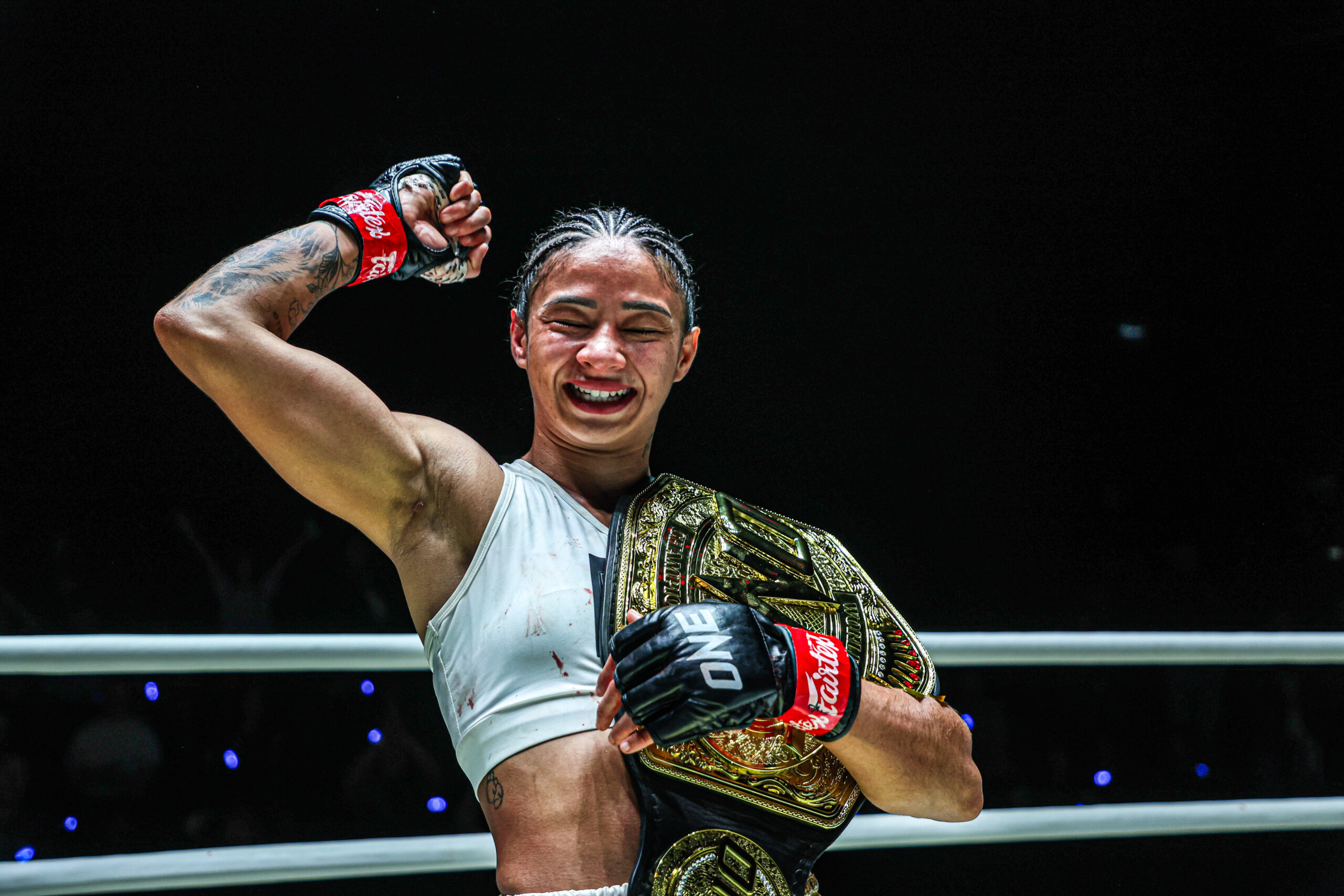 ONE Fight Night 32: Allycia Rodrigues Jaga Gelar Muay Thai Kontra Shir Cohen