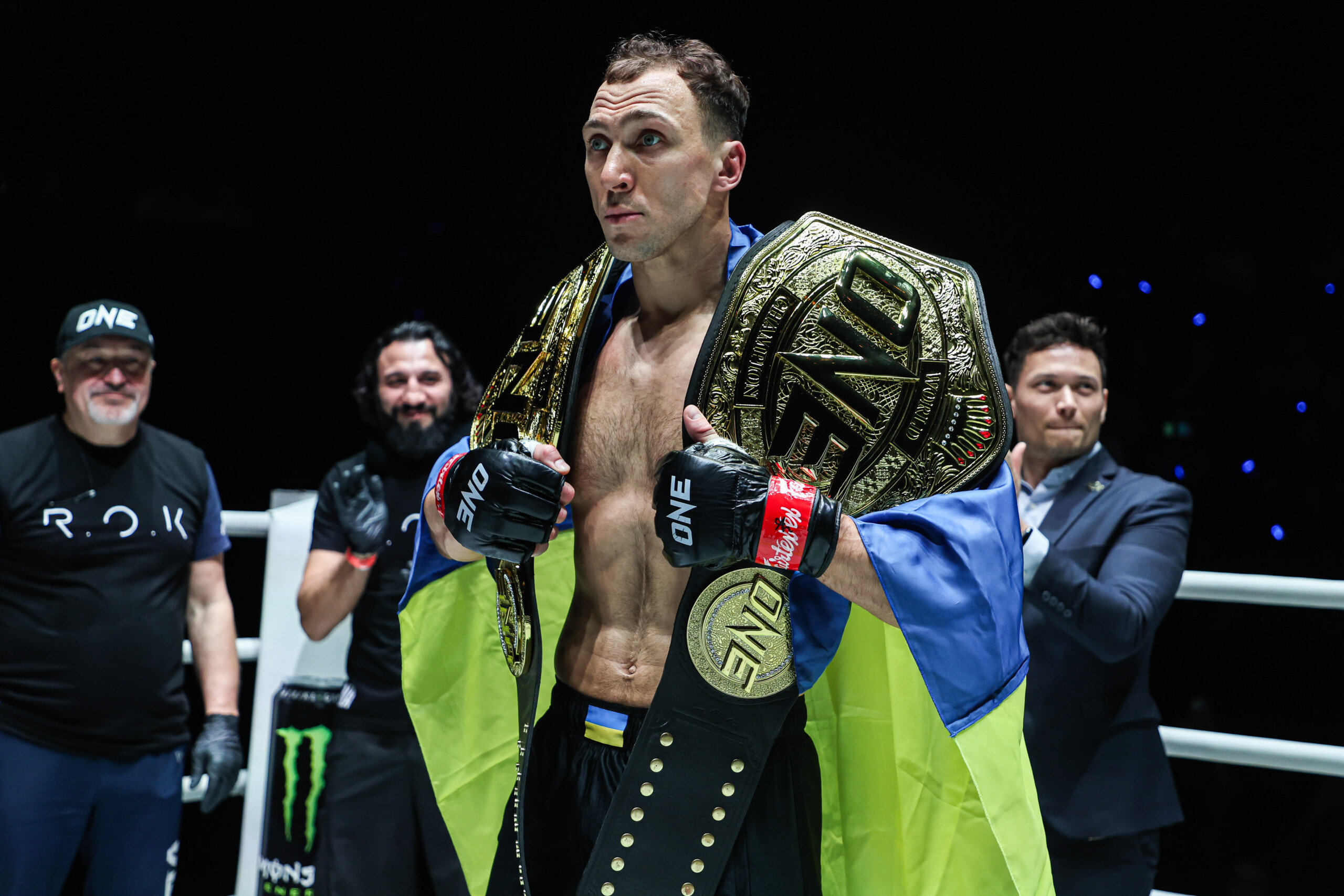 Roman Kryklia Hadapi Samet Agdeve Demi Gelar Kickboxing di ONE Fight Night 37