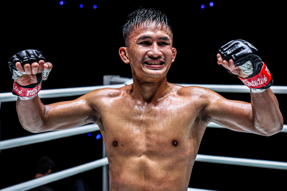 Hasil ONE Friday Fights 156: Serangan Brutal Ke Tubuh Antar Kongsuk Hentikan Anisjon