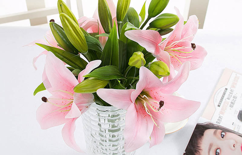 Hari Valentine, Ini 7 Bunga Yang Wajib Kamu Beri ke Pasangan