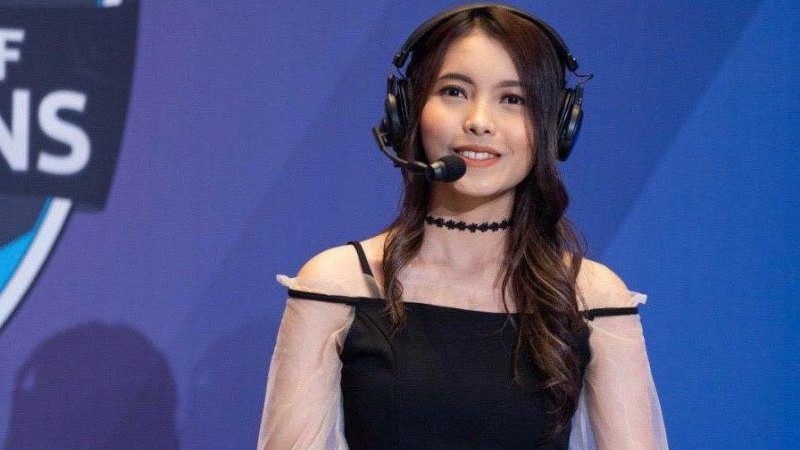 Ravalda, Caster Cantik yang Jago Main AOV