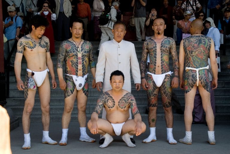 Penuh Tato, 5 Fakta Paling Unik Yakuza yang Jarang Diketahui