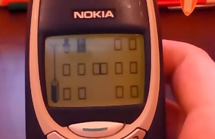 Penuh Game Jadul, Menghidupkan Kembali Memori Indah Dengan Ponsel NOKIA 3310 