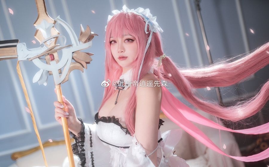 Cosplay Perseus dari Azur Lane yang Mencuri Hati Para Pecinta Cosplay!