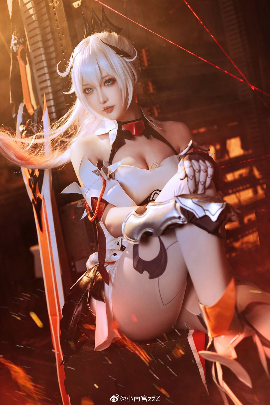 Cantik & Ganas! Cosplay Kiana dari Honkai Impact 3rd yang Super Hot