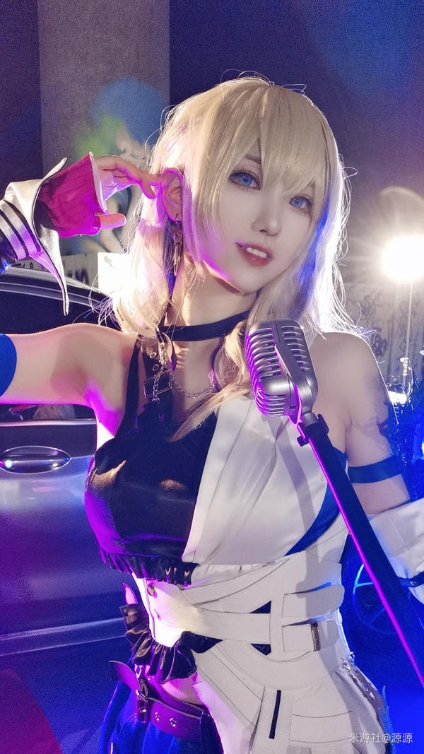 Cosplay Serval: Senyuman yang Memikat Hati dari Honkai: Star Rail