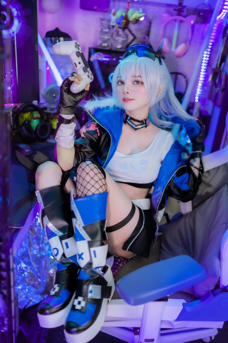 Cosplay Silver Wolf dari Honkai: Star Rail, Si Kecil yang Sangat Lucu