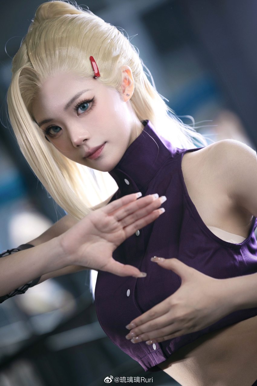 Wow! Cakep Abiss, Gan! Cosplay Naruto Ino Yamanaka Bikin Melongo!