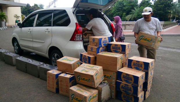 Demo 4 November, Banjir Makanan dari Hamba Allah di Istiqlal 