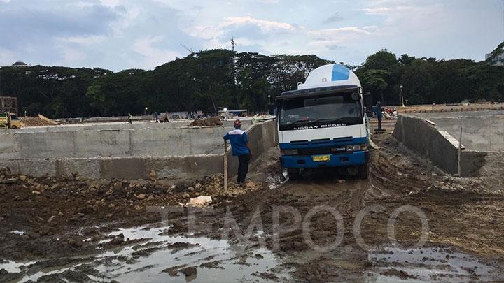 Taman Monas Serasa Gersang Setelah 190 Pohon Ditebas