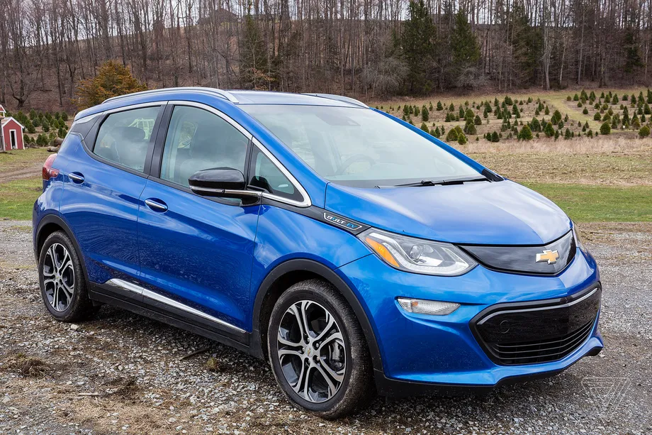 Mobil listrik menjadi trend tahun mendatang, hal ini terlihat di Paris Motor Show