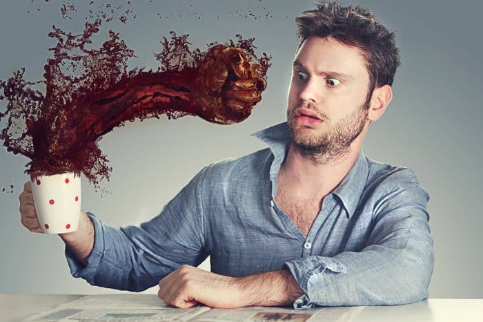 Lakukan Ini Sebelum Minum Teh atau Kopi