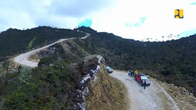 Dihadang Isu Keamanan, Proyek Jalan Trans Papua Sisa 16 Km Lagi