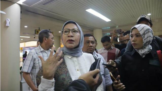 Bahas Ratna Sarumpaet Yang Lagi Trending Ni ( Oplas atau Aniaya) Masuk Sini Gan!