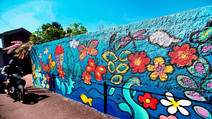 Warga Bandung Perindah Jalanan dengan Karya Mural