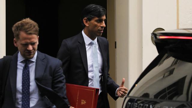 Boris Johnson Batal Nyalon, Rishi Sunak Jadi Calon Unggulan PM Inggris