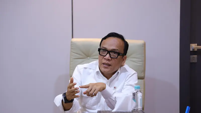 Wamenaker soal #KaburAjaDulu: Silakan Pergi, Tidak Usah Kembali