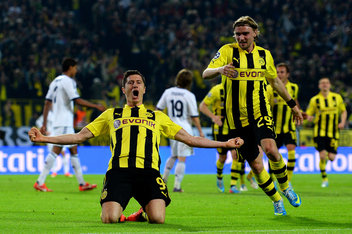 Lewandowski Empat Gol, DortmundGilas Madrid 4-1