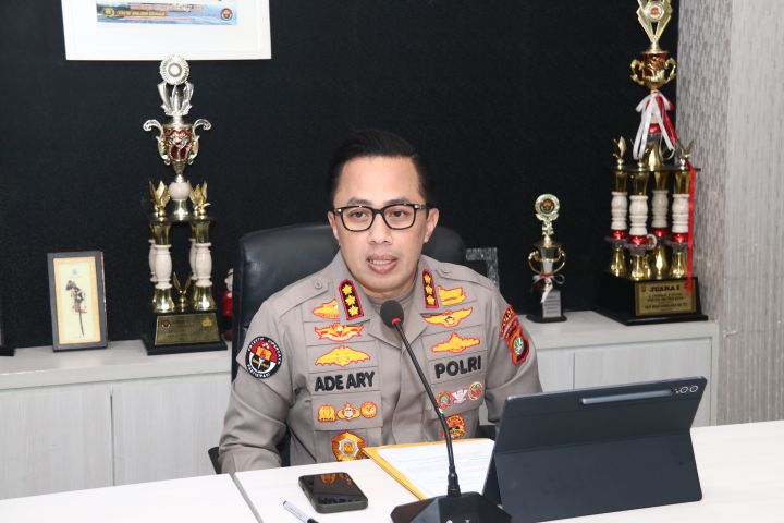 Pesta Gay Terbongkar di Hotel Kuningan , Polda Metro Jaya Tangkap 56 Orang