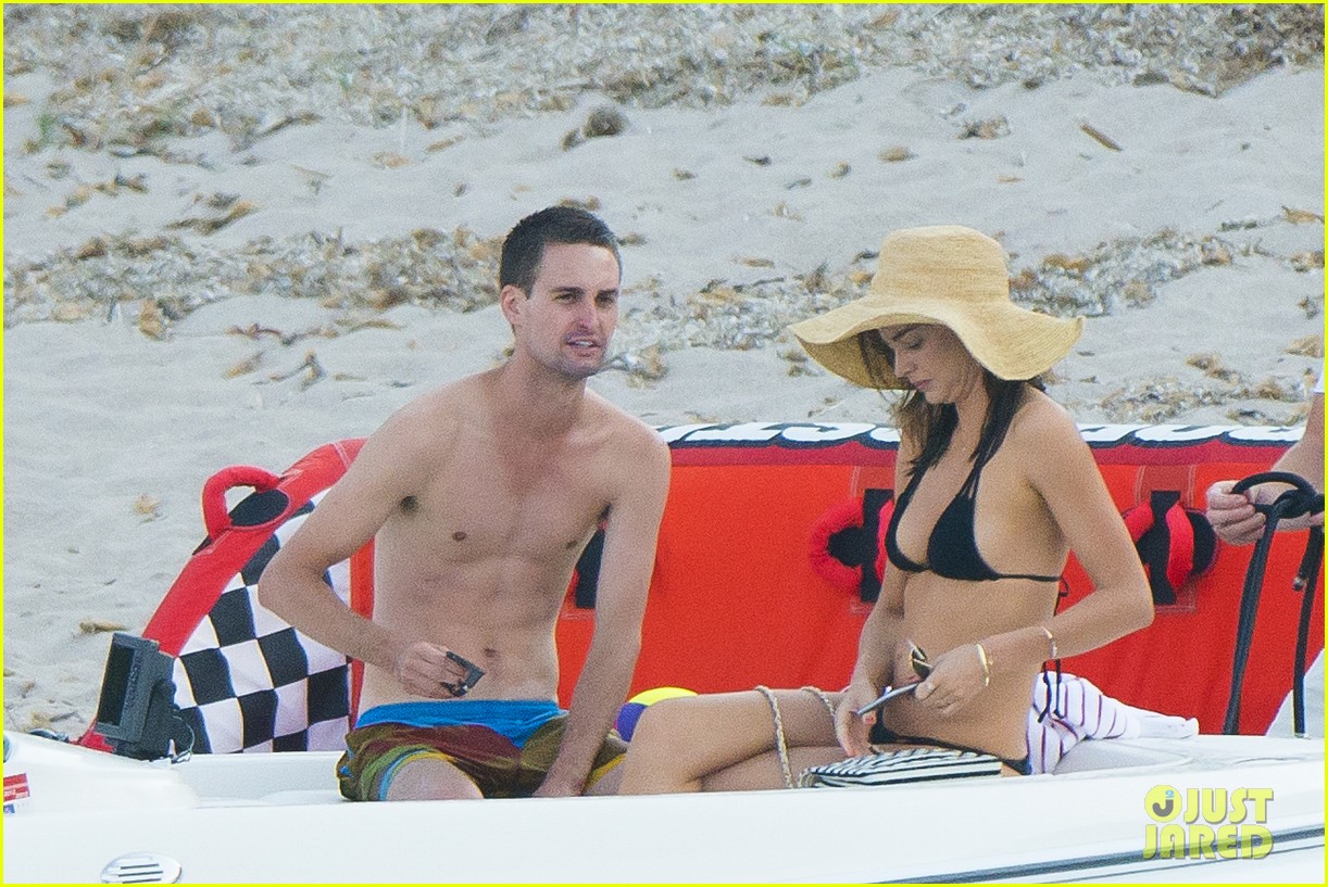 Evan Spiegel 25thn, Pendiri Snapchat, Trilyuner yang beruntung!