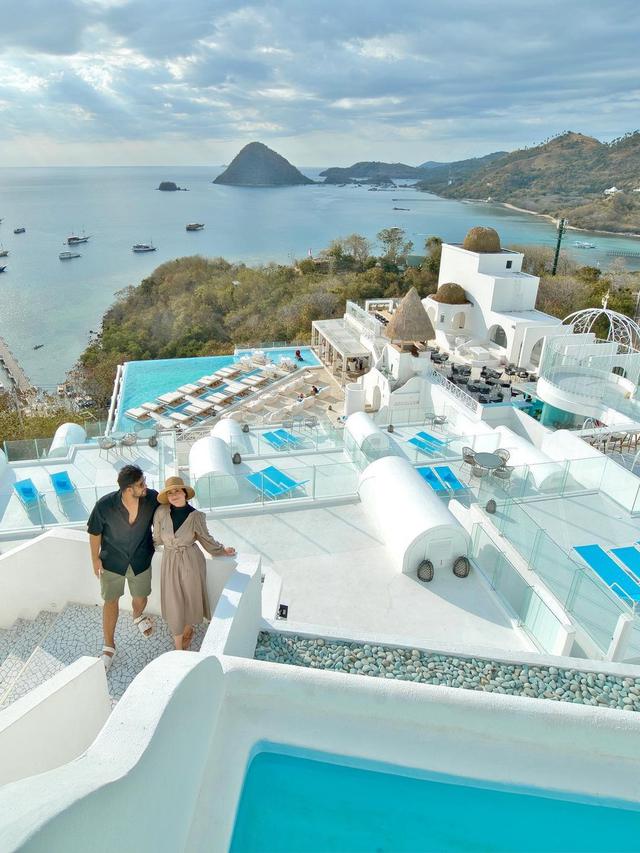 7 Momen Irish Bella dan Ammar Zoni Liburan di Labuan Bajo, Romantis