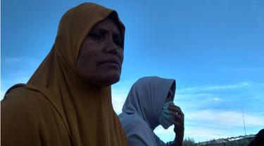 Perempuan 'Baja' di Pusaran Tambang 
