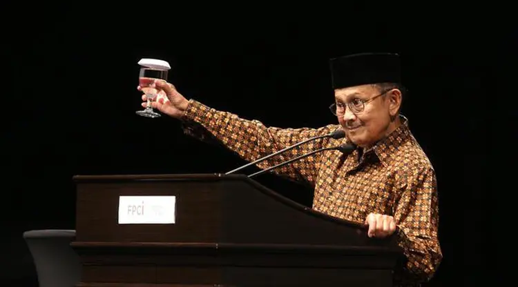 BJ Habibie Meninggal?