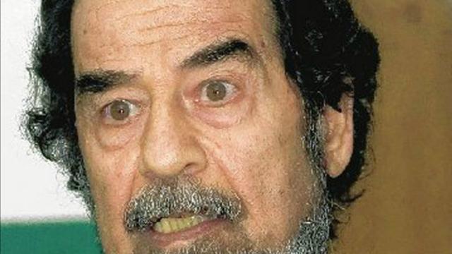 Kisah Al-Qur'an yang Ditulis dengan Darah Pemimpin Irak Saddam Hussein