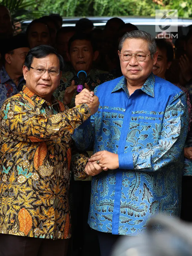 4 Kejutan Politik Usai Twit soal Prabowo Jenderal Kardus