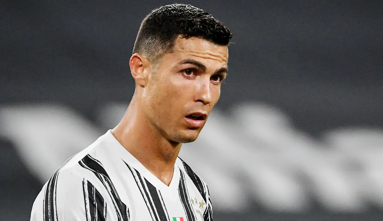 Ini Dia Tips &amp; Trik Menggambar Karakter Orang (Ronaldo) Kartun, Pemula Wajib Masuk!