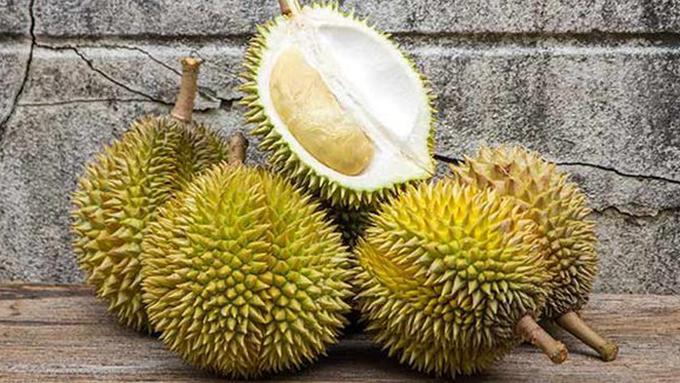 Waspada! 7 Makanan Ini Ternyata Bisa Picu Kanker Otak