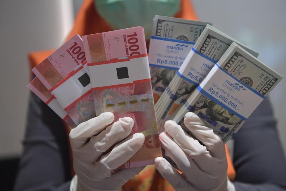 rupiah-menguat-ke-level-14800---us-di-tengah-anjloknya-data-ritel-as