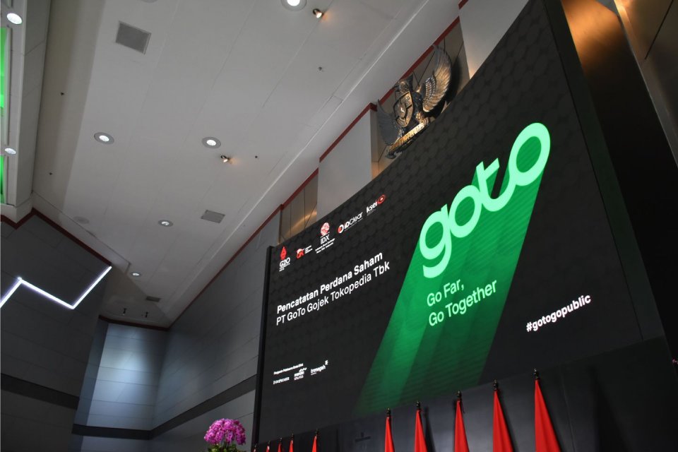 Batas ARB 15% Berlaku, Saham GOTO Anjlok 14,97% Saat Pasar Dibuka