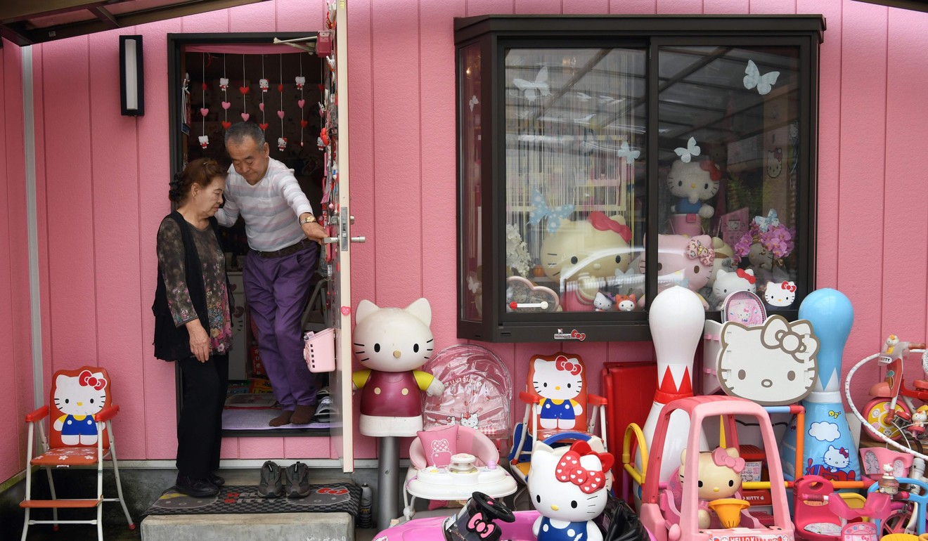 Om-om dengan Jumlah Koleksi Hello Kitty yang Bikin Kaget!