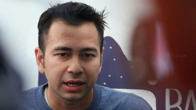 Farhat Abbas Resmi Laporkan Raffi Ahmad