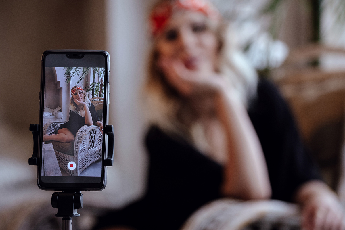 ide-photoshoot-yang-bisa-kamu-coba-dengan-filter-instagram