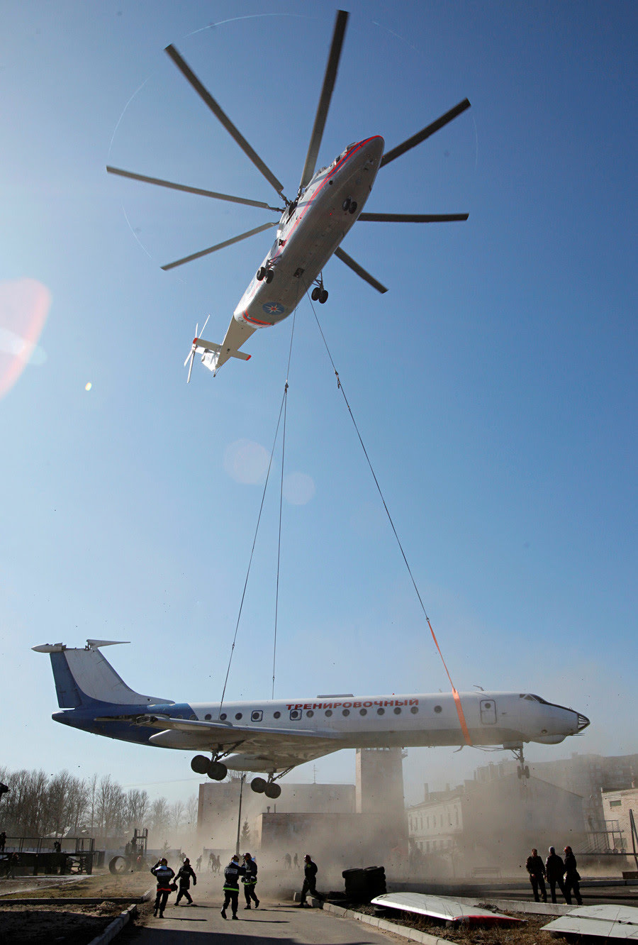 Mil Mi-26 VS CH-47F Chinook, Manakah yang Ideal Untuk TNI AD ?