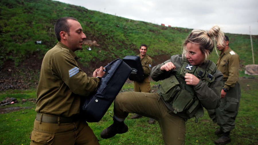 Petani Afsel Sewa Mantan Pasukan Khusus Israel untuk Latih Bela Diri