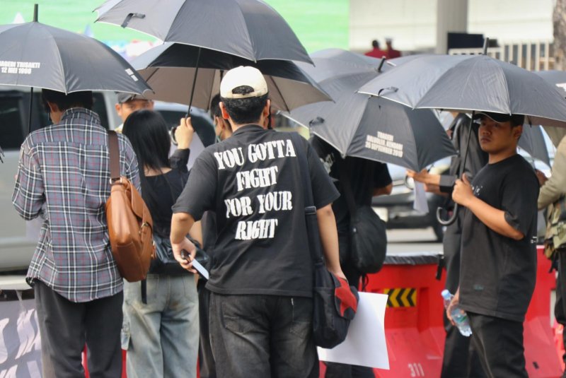 as-indonesia-marks-80-years-of-independence-protesters-demand-rights