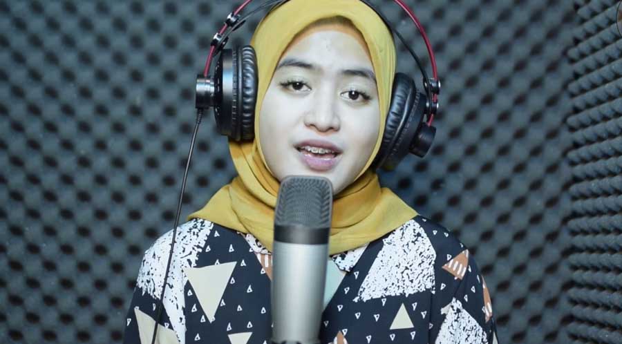 &#91;Unstoppable&#93; Musisi Solo Pendatang Baru Cantik Dan Populer Versi Gue 