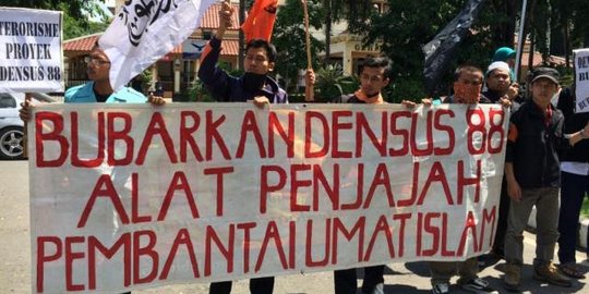 Tersangka Teroris yang Ditangkap di Batu Berencana Lakukan Bom Bunuh Diri