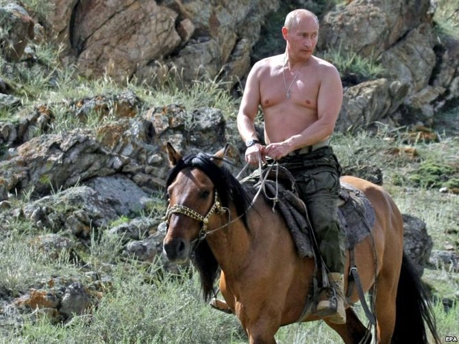 Kesamaan hobi macho antara Prabowo & Presiden Rusia Vladimir Putin