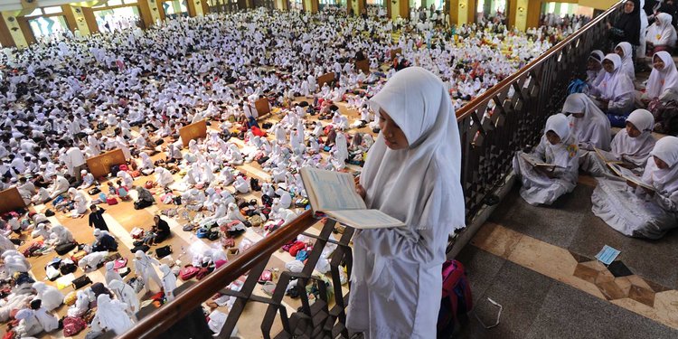 menteri-eko-putro-bakal-gerakan-khataman-alquran-di-desa