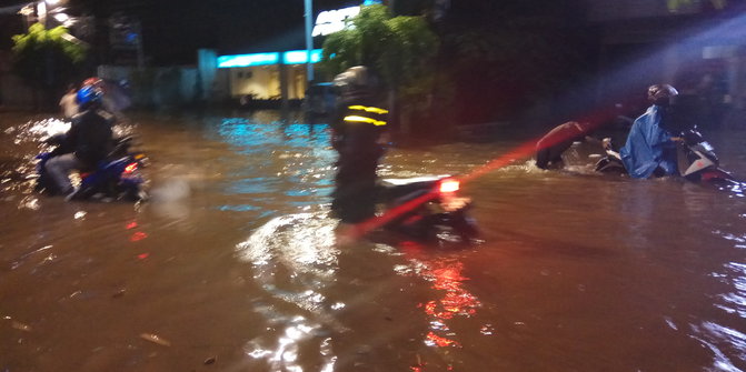 Hujan deras, Kemang Raya kembali terendam banjir
