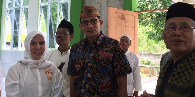 Telat 2,5 jam, Sandiaga datang saat acara Isra Miraj sudah bubar