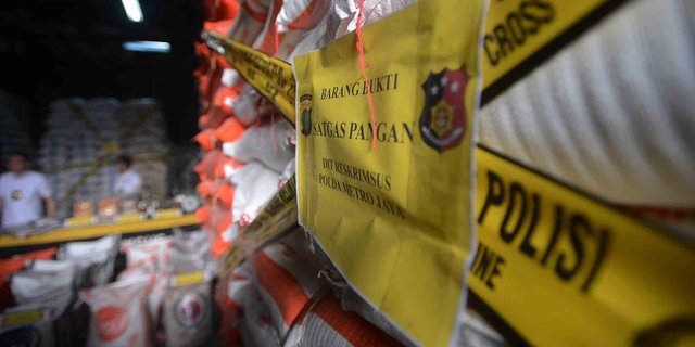 Satgas Pangan Kotabaru gerebek gudang isi 40 ton beras oplosan